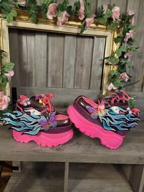 Club EXX Pink Flame Platform Sneakers Women's US 7 Butterfly Rave Festival Goth